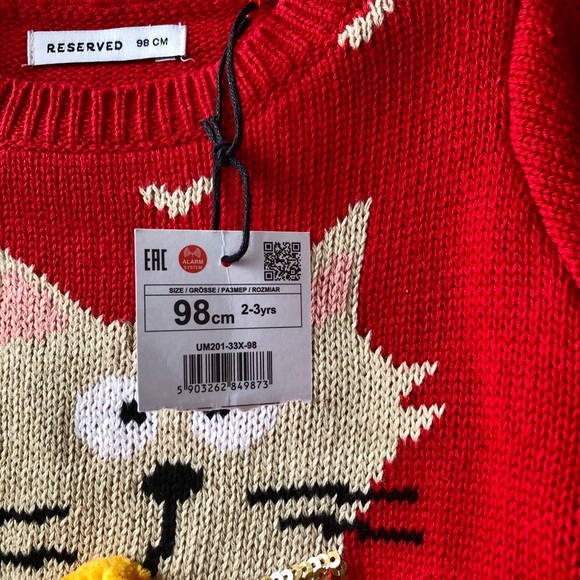 Little Girls Sweater with Pom Pom Design 🥰 - Picture 4 of 4